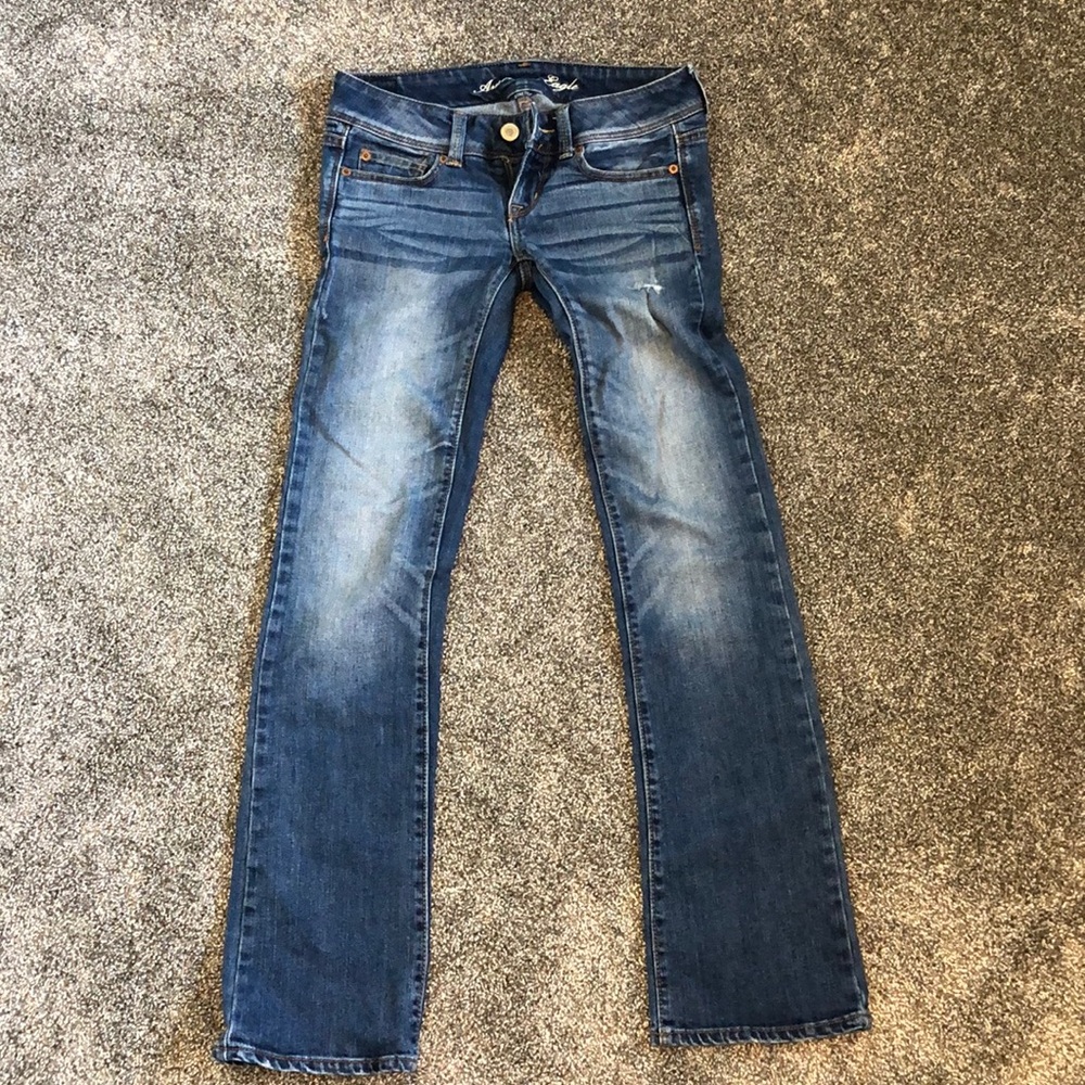 American Eagle blue jeans